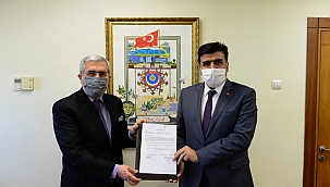 Kahramanmaraş Sütçü İmam Üniversitesi Rektörlüğü ve Dulkadiroğlu İlçe Milli Eğitim Müdürlüğü arasında işbirliği protokolü imzalandı.