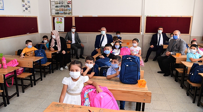 Onikişubat Belediyesi  Kırtasiye Seti Yardımı 