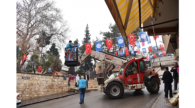 SÜTÇÜ İMAM TÜRBESİ'NDE TADİLAT