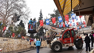 SÜTÇÜ İMAM TÜRBESİ'NDE TADİLAT