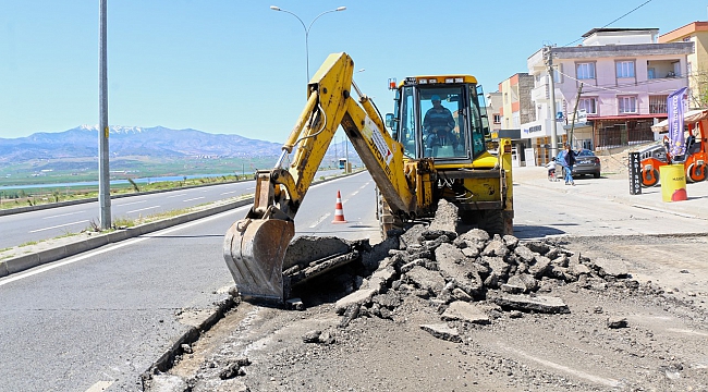 Arterler Büyükşehir'le Yenileniyor