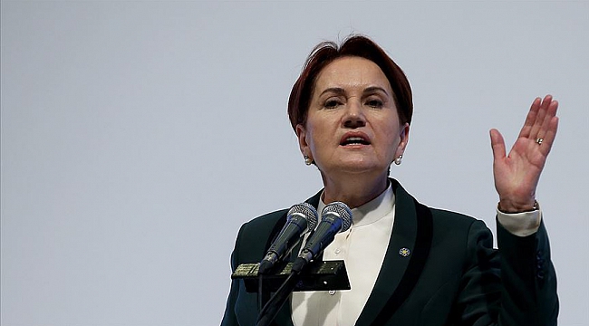 Seçime tek aday olarak giren Akşener yeniden genel başkan seçildi...!