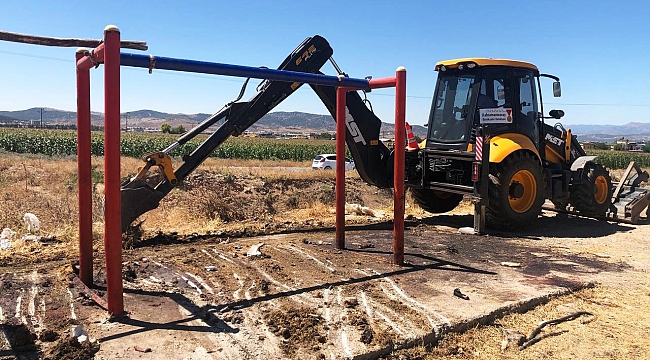 Büyükşehir Ekipleri Hayvansal Atıklar İçin Sahada.