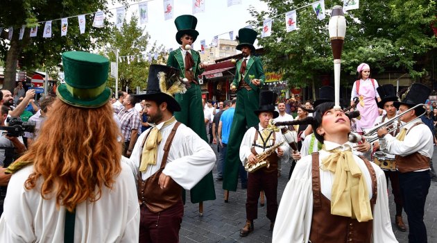 GastroAntepfest büyük bir coşkuyla başladı