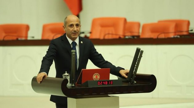 ÖZTUNÇ: 'AKP CAMİ YIKTI, YERİNE OTOPARK YAPTI!'