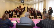 VALİ GÜL, HAFTASONU MESAİSİNDE VELİLERİ DİNLEDİ
