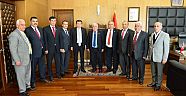 Ziraat Odaları Başkanları Büyükşehir Belediye Başkanı F. Mehmet Erkoç'u Ziyaret Etti