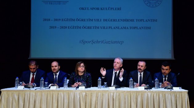 Vali Gül, "Hedef 25 Aralık'ta 100 bin lisanslı sporcu ile yürümek"