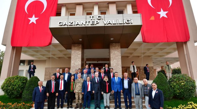 Vali Gül, "Muhtarlarımız devletin yüzü olarak görev yapıyor"